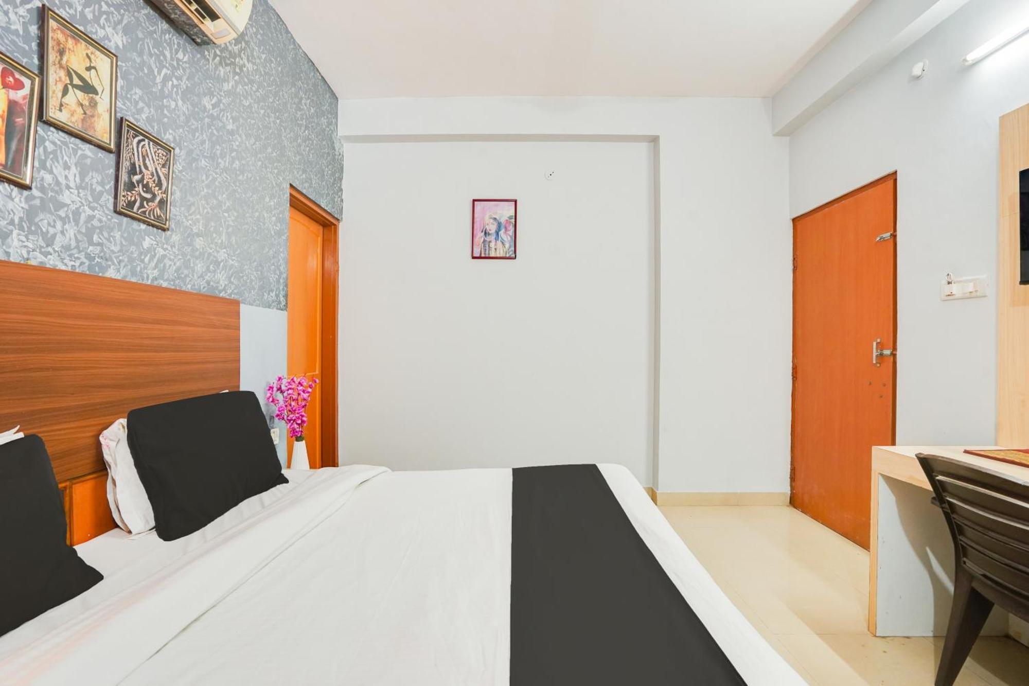 Super Hotel O Jln Marg Malviya Nagar Formerly Hotel Braj Haveli ชัยปุระ ภายนอก รูปภาพ