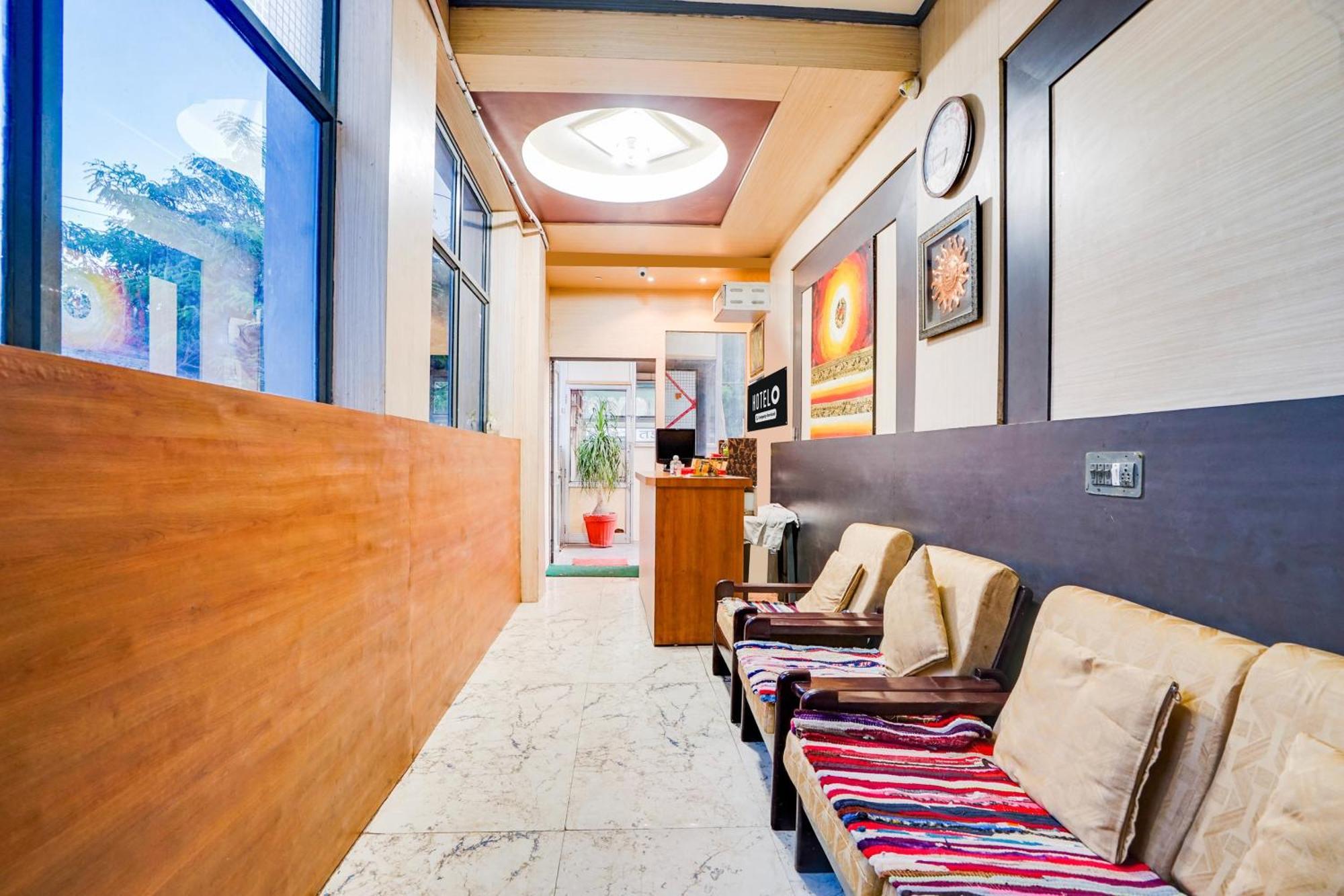 Super Hotel O Jln Marg Malviya Nagar Formerly Hotel Braj Haveli ชัยปุระ ภายนอก รูปภาพ